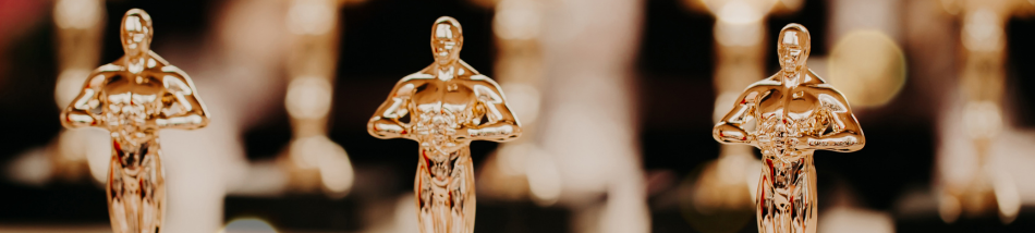 estatuetas do oscar representando crescimento e estrutura no e-commerce